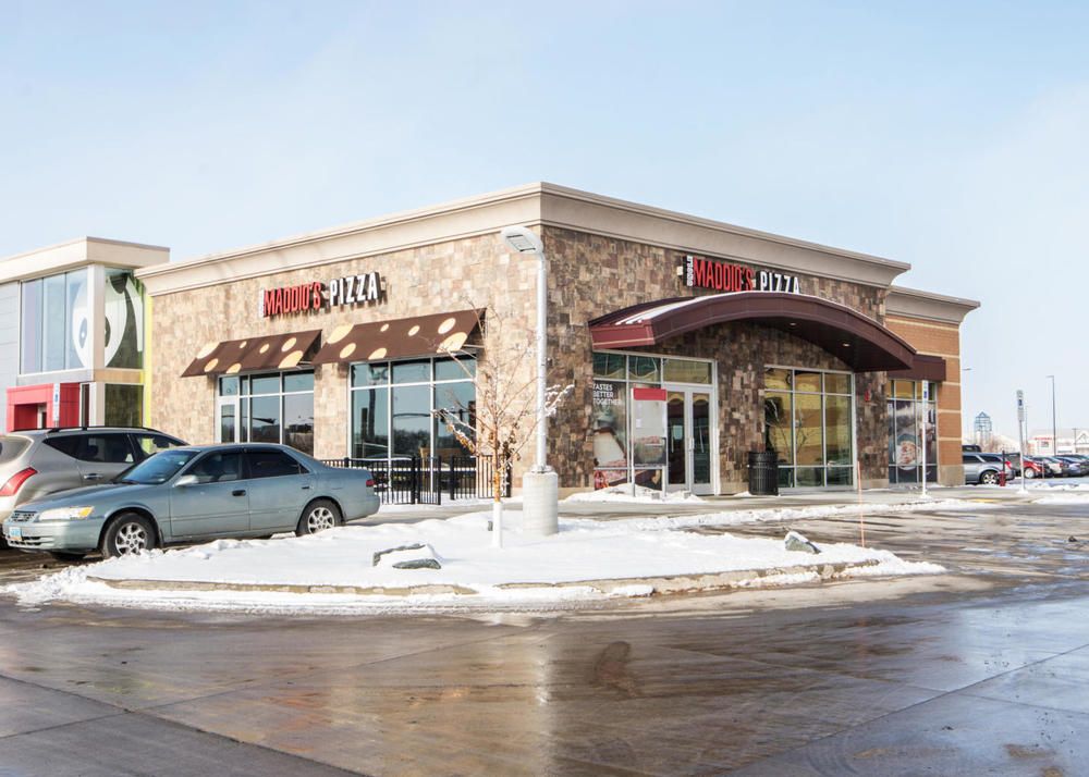 Uncle Maddio's Pizza: 1690 45th St S, Fargo, ND 58103